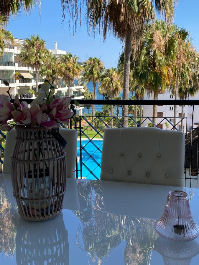 Mi Capricho Apartment With Sea Views And Gardens La Cala De Mijas Exteriör bild