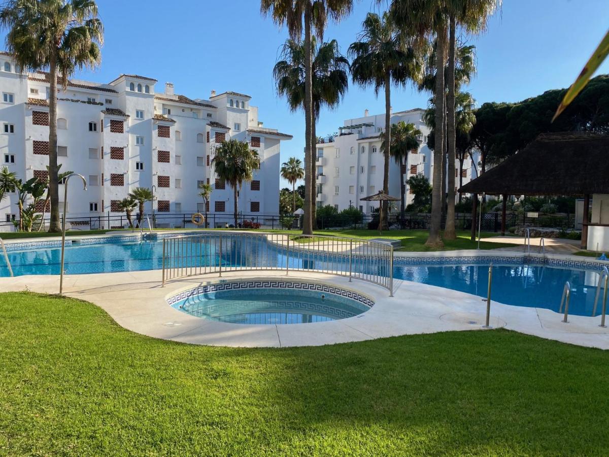 Mi Capricho Apartment With Sea Views And Gardens La Cala De Mijas Exteriör bild