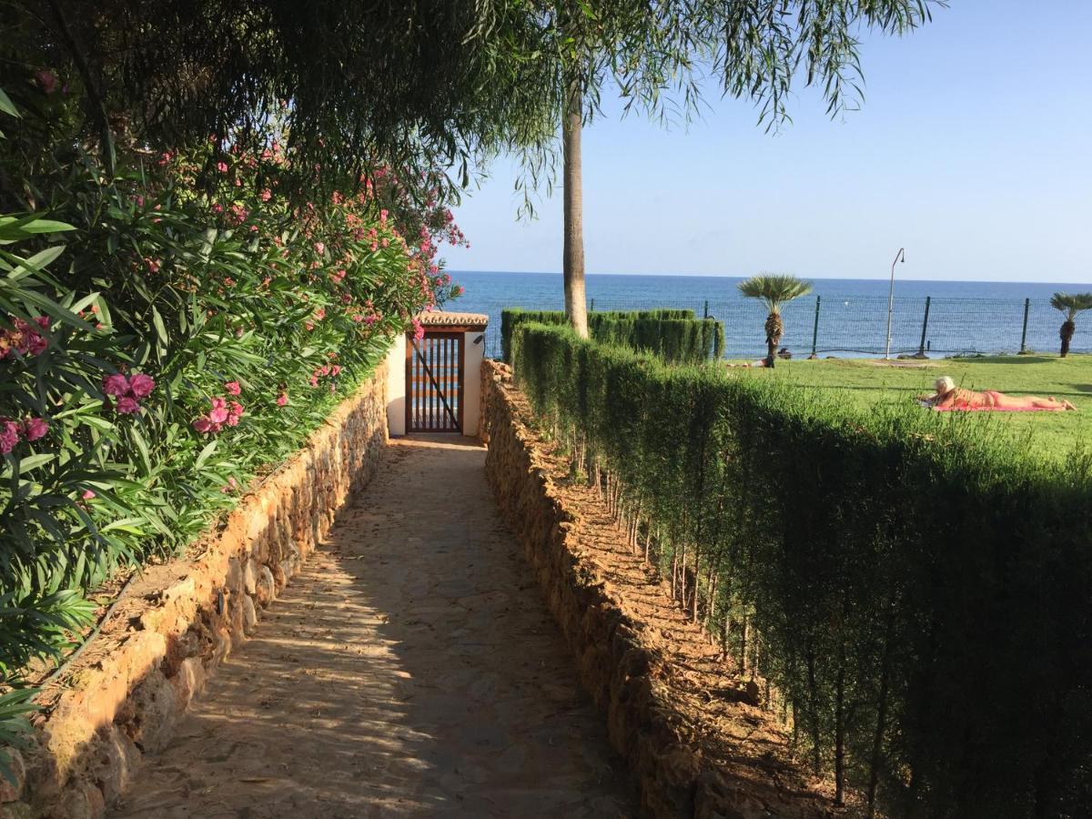 Mi Capricho Apartment With Sea Views And Gardens La Cala De Mijas Exteriör bild