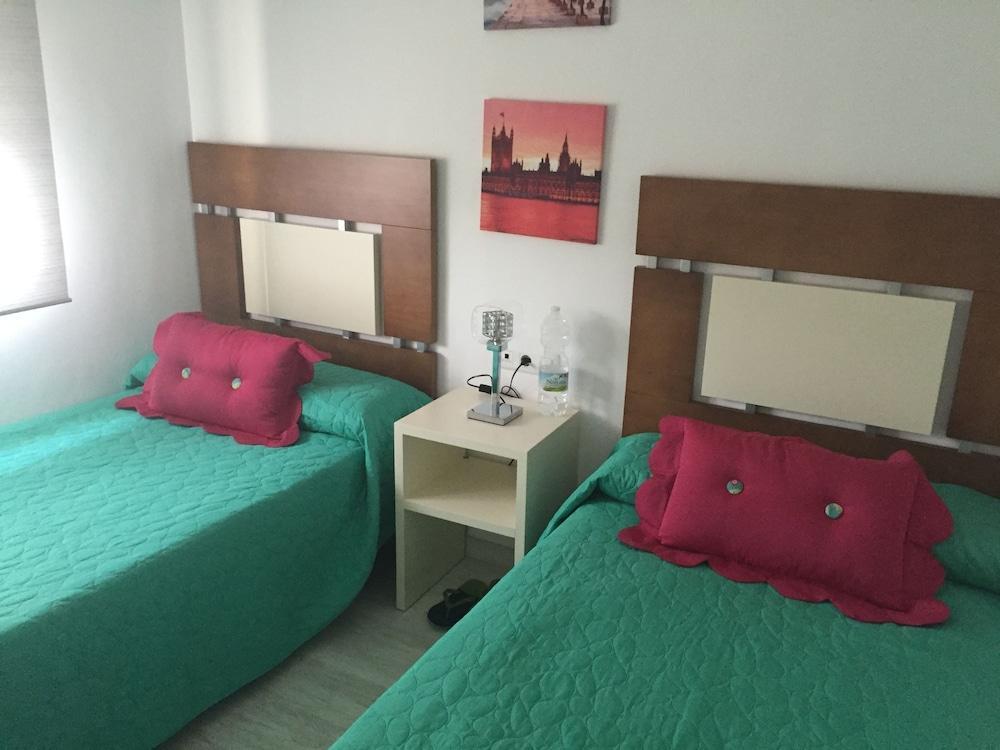 Mi Capricho Apartment With Sea Views And Gardens La Cala De Mijas Exteriör bild